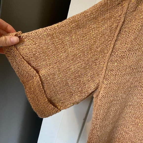 Romeo + Juliet  Couture Knit Oversized Top Size Small - Picture 5 of 7